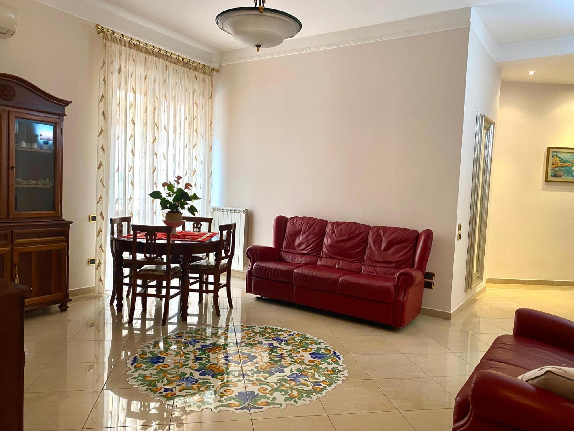 A Casa Di Don Peppino Lejlighed Salerno Eksteriør billede