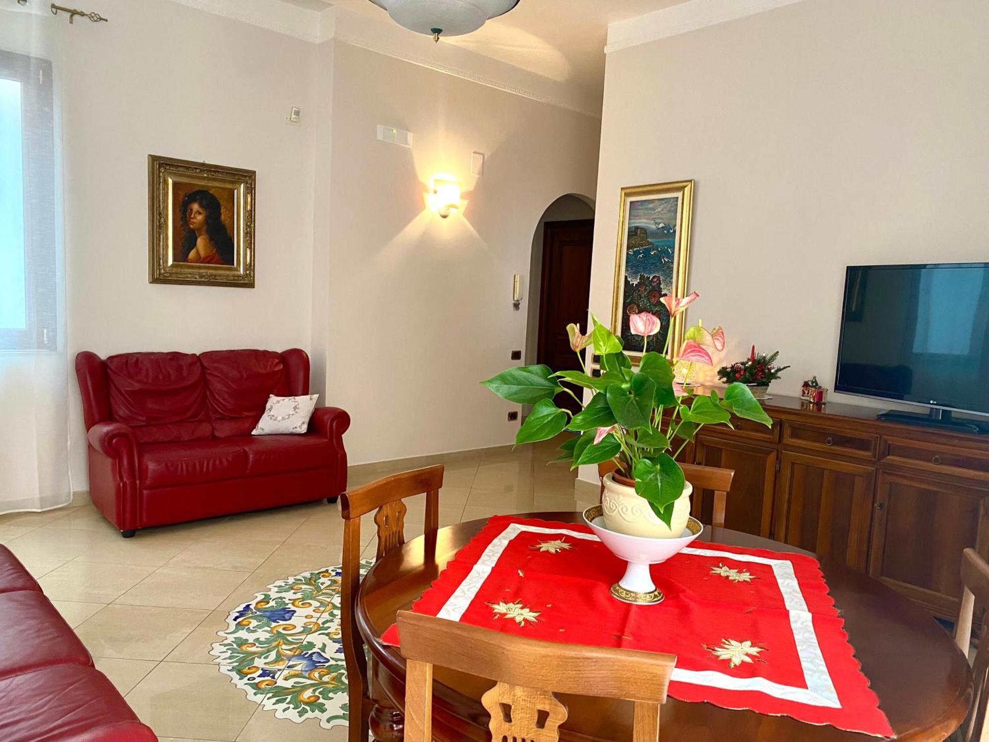 A Casa Di Don Peppino Lejlighed Salerno Eksteriør billede